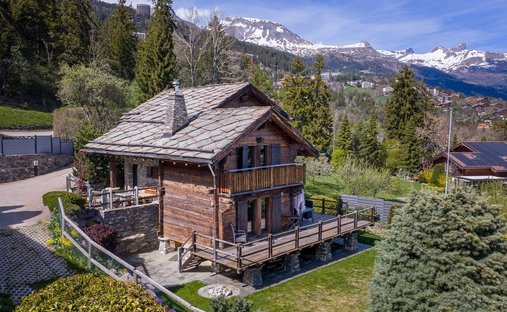 Chalet in Randogne, Crans-Montana, Switzerland 1