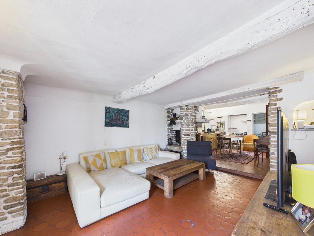 Casa en Grasse, Provenza-Alpes-Costa Azul, Francia 2 - 18806449