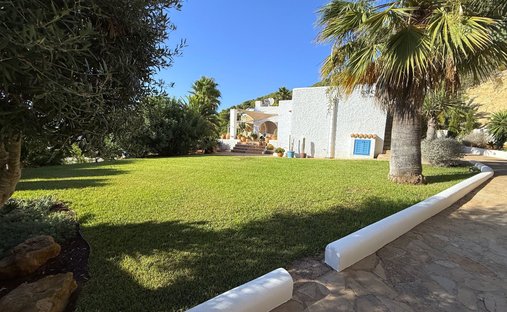 Stadthaus in Santa Eulària des Riu, Balearische Inseln, Spanien 1