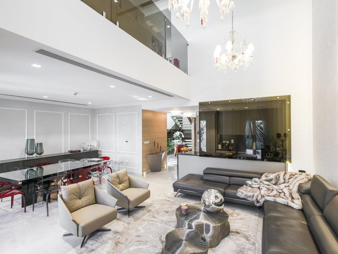 Townhouse en Jumeira, Dubái, Emiratos Árabes Unidos 1 - 18806419