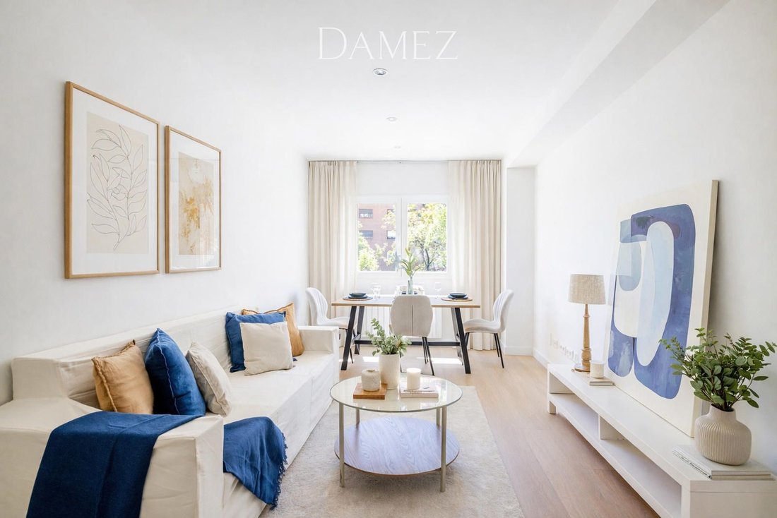 Wohnung in Retiro, Madrid, Spanien 1 - 18358729
