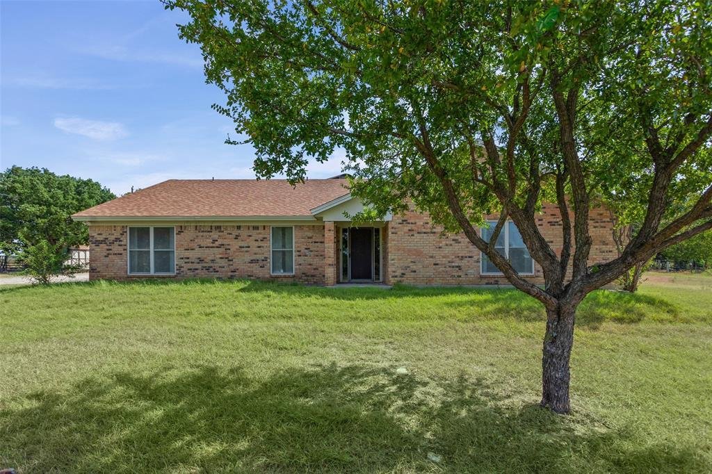 House in Grandview, Texas, United States 1 - 18808222