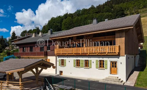 Chalet in La Côte-d'Arbroz, Auvergne-Rhône-Alpes, France 1