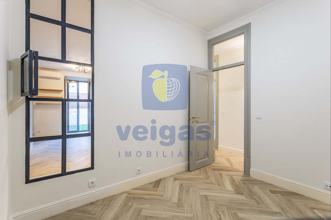 Apartment in Arroios, Lisbon, Portugal 5 - 18808701