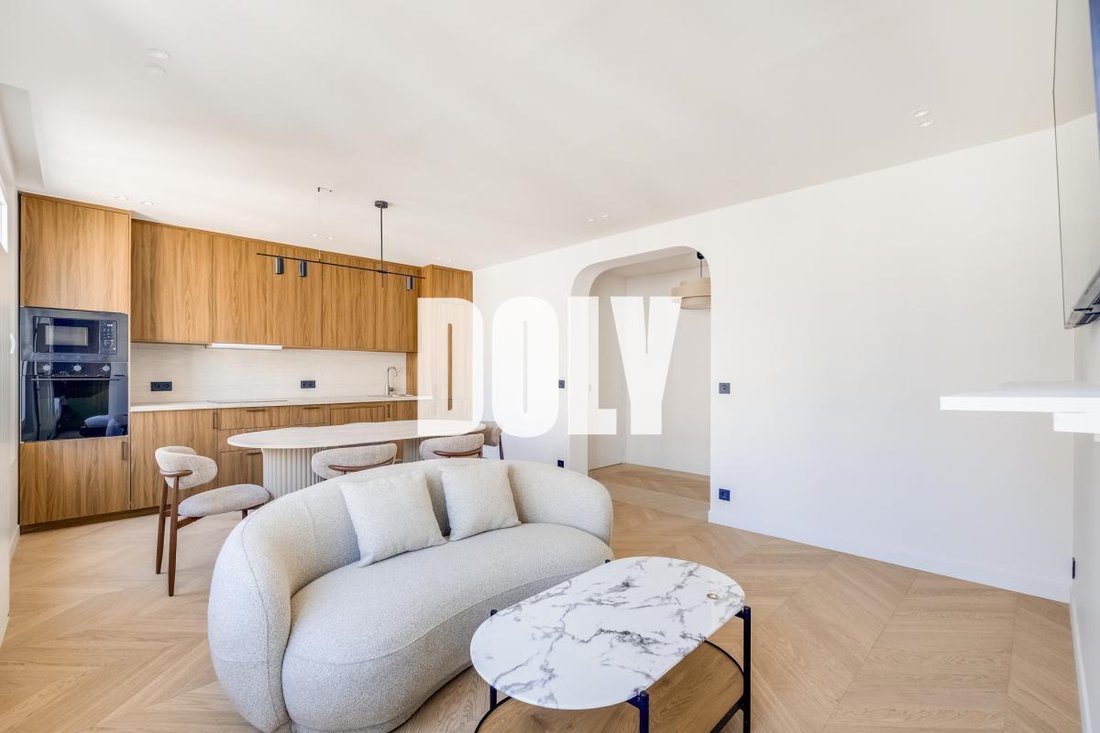 Apartment in Vincennes, Ile-de-France, France 2 - 18808523
