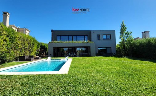 House in Belén de Escobar, Buenos Aires Province, Argentina 1
