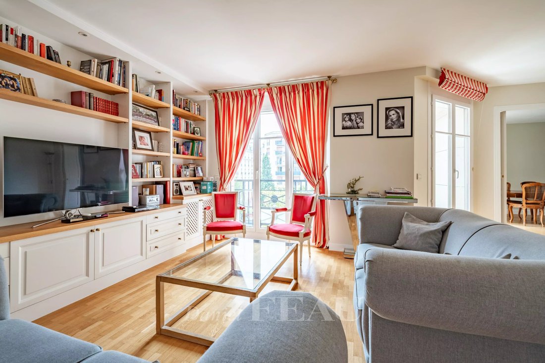 Apartment in Wilson-Rivay, Levallois-Perret, France 3 - 18807107