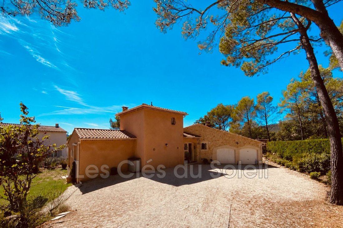 Villa à Garéoult, Provence-Alpes-Côte d'Azur, France 1 - 18769534