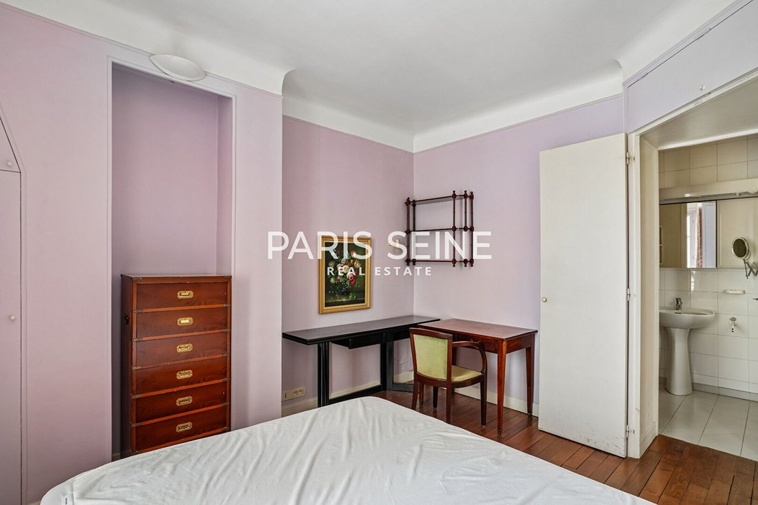Apartment in Gros Caillou, Paris 7e Arrondissement, Paris 5 - 18808980