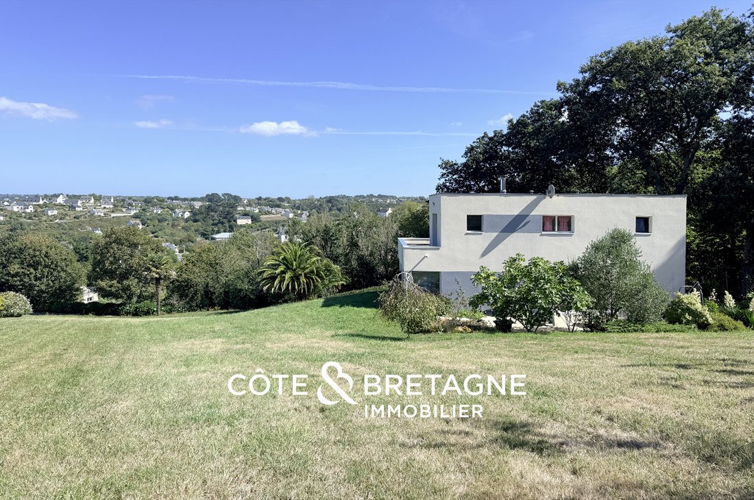 House in Tredrez-Locquemeau, Brittany, France 4 - 18808385