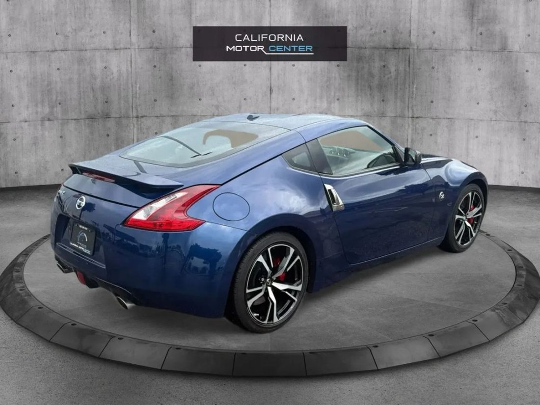 Coupe in Bellflower, CA, United States 5 - 18808769