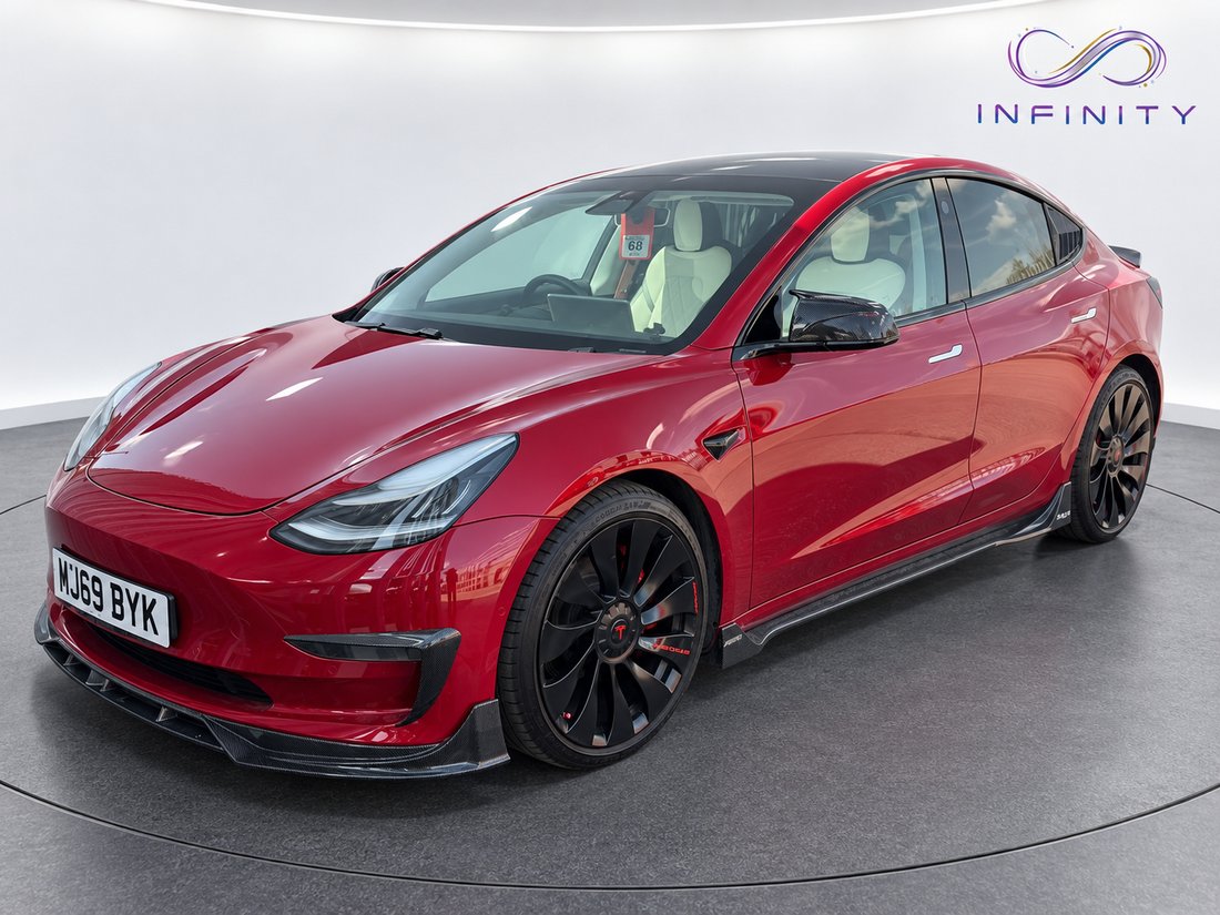Sedan in Portsmouth, United Kingdom 4 - 18806504