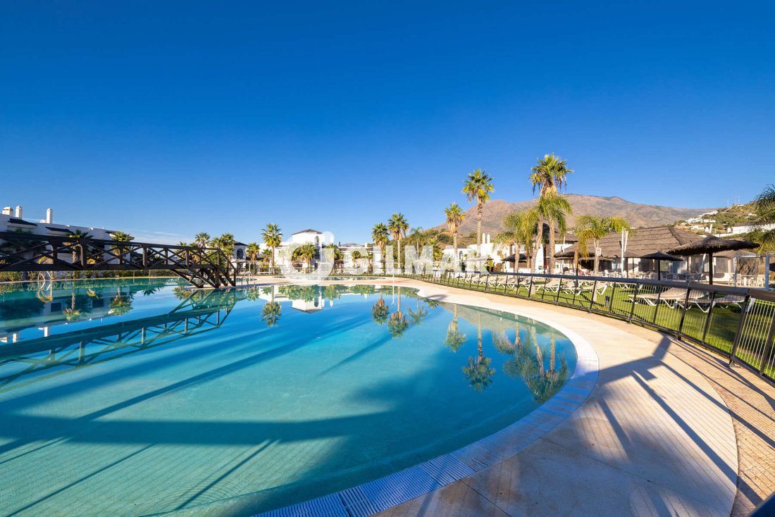 Apartamento en Estepona, Andalucía, España 1 - 18806558