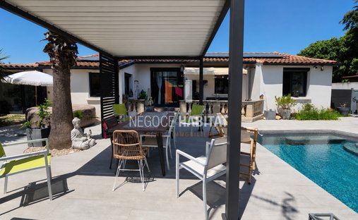 House in Mauguio, Occitania, France 1