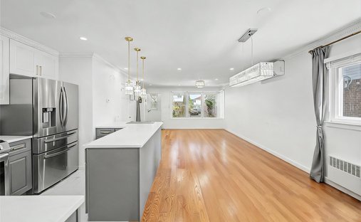 House in New York, New York, United States 1