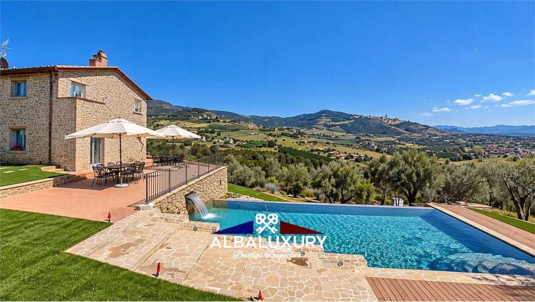 Villa in Centro, Cortona, Tuscany 2 - 16726294