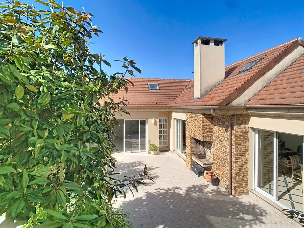 Maison à Le Bois Maillard, Marly-la-Ville, France 1 - 18806784