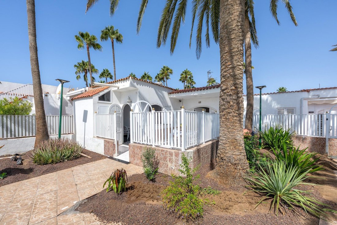 Villa in San Bartolome de Tirajana, Canary Islands, Spain 1 - 18807884