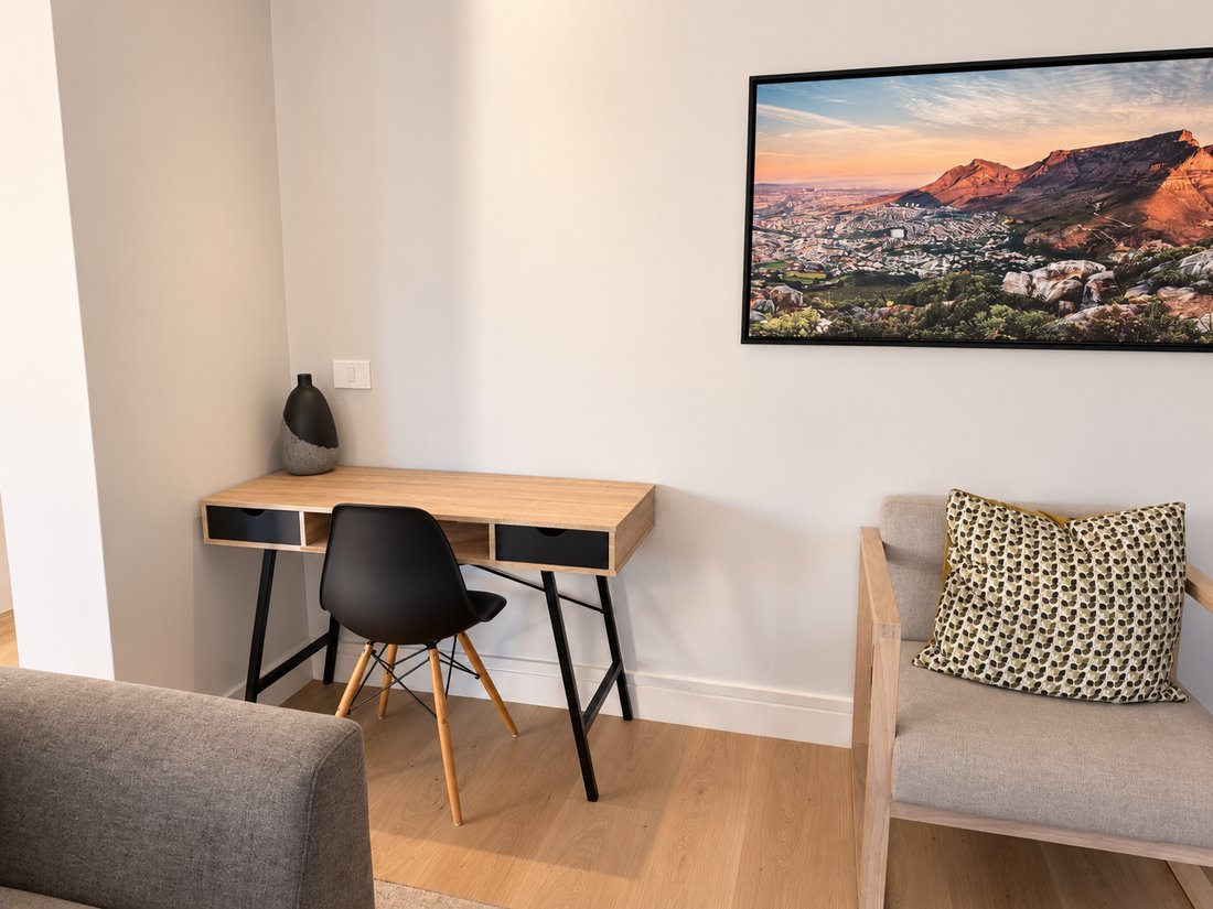 Apartment in Sea Point, Cape Town, South Africa 5 - 18807511