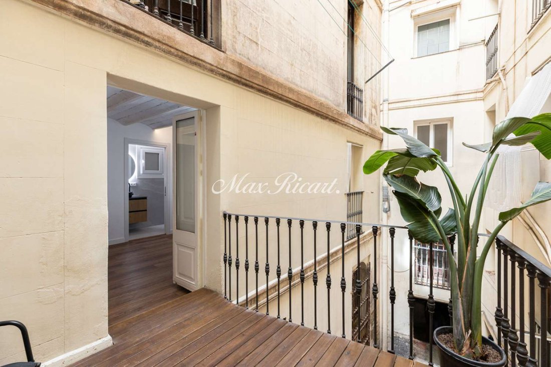 Apartment in Ciutat Vella, Barcelona, Spain 4 - 18806569