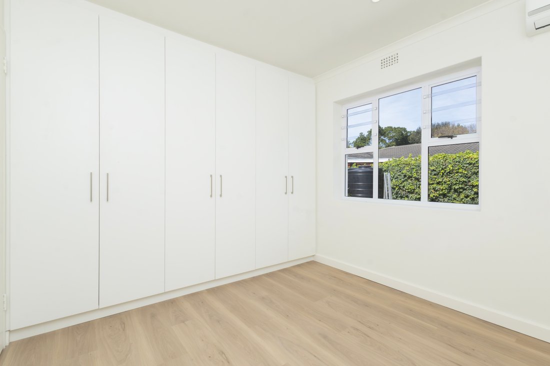 House in Tokai, Muizenberg Mountains, Cape Town 4 - 18807504