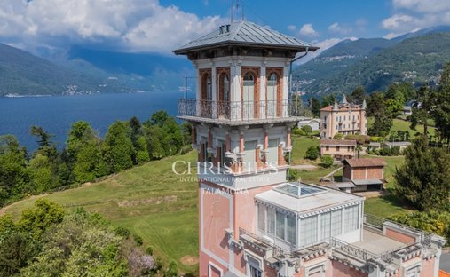 Villa a Luino, Lombardia, Italia 1