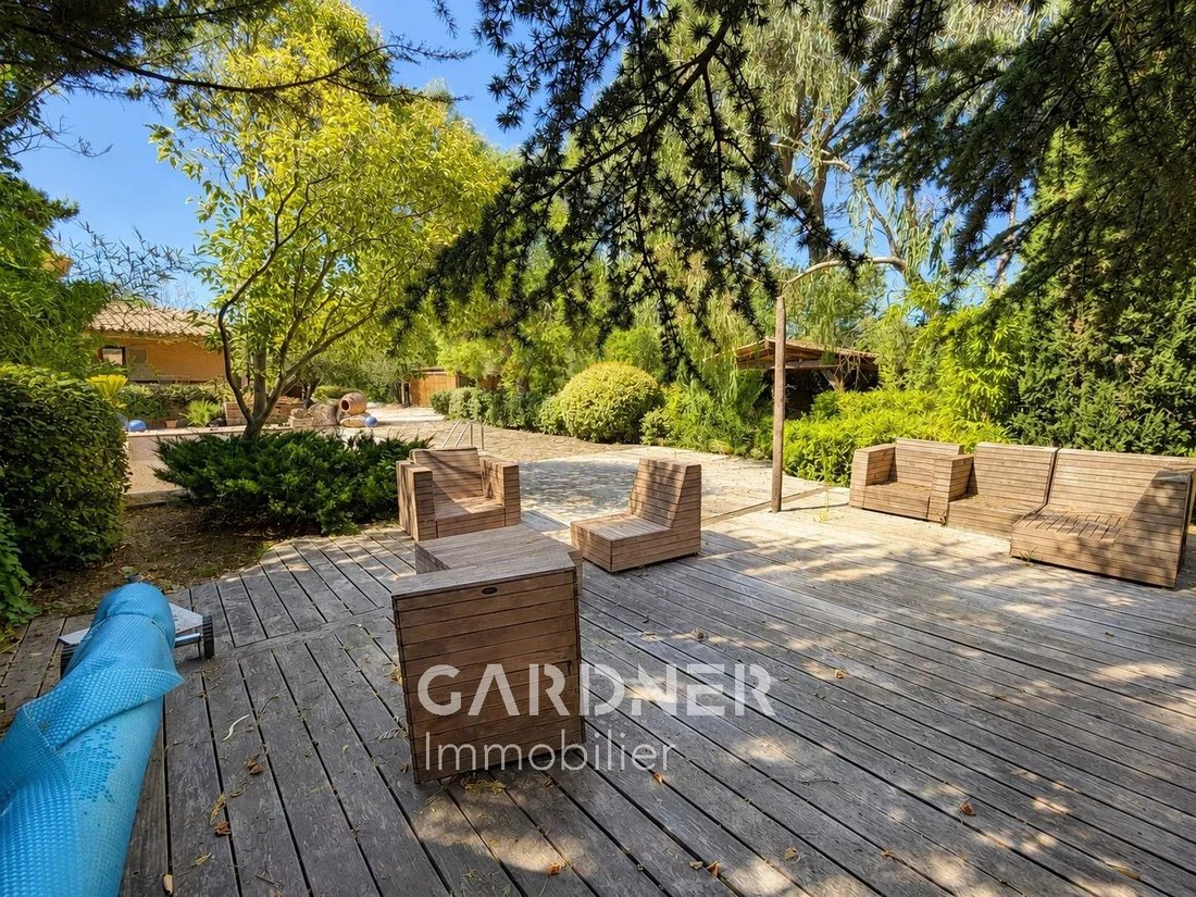 Villa in Centre et Abords, Roquevaire, France 2 - 18807314