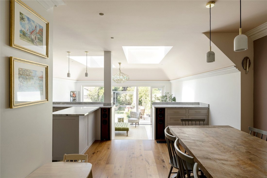 House in Brondesbury Park, Brent, England 4 - 18806413