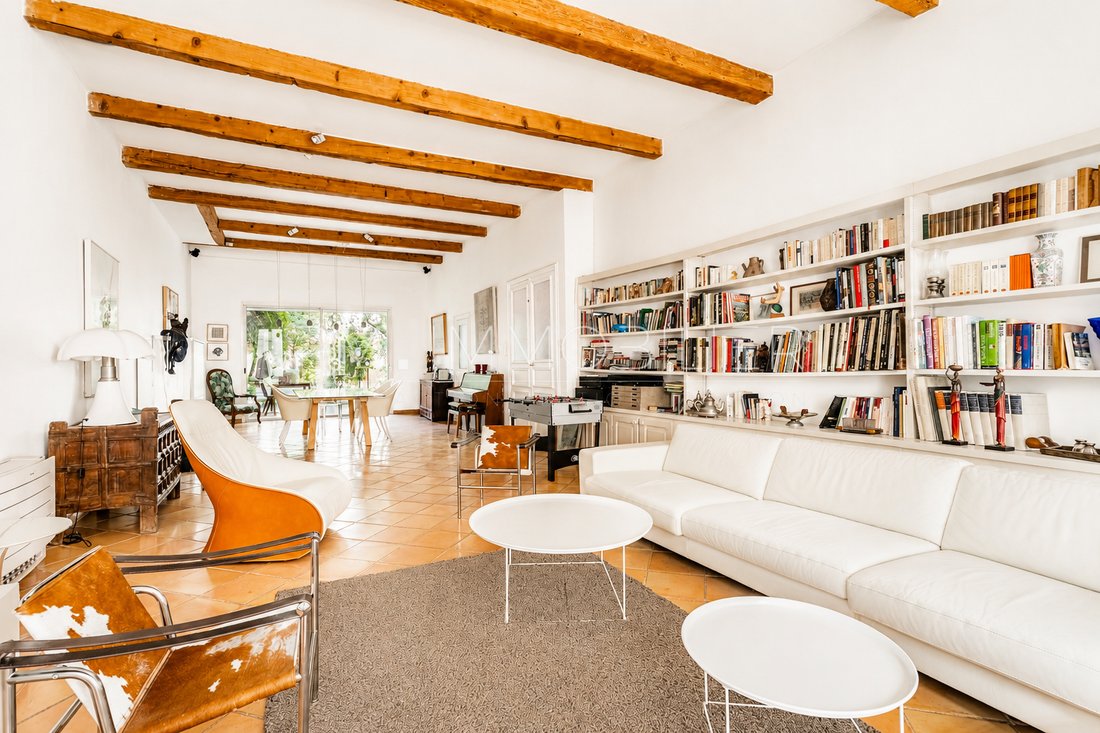 Apartment in Pointe Rouge, 8e Arrondissement, Marseille 4 - 18808562