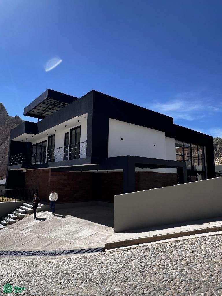 Townhouse in La Paz, La Paz Department, Bolivia 2 - 18481078