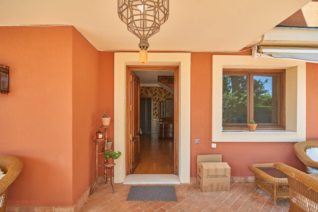 Villa in Rocafort, Valencian Community, Spain 4 - 18806631