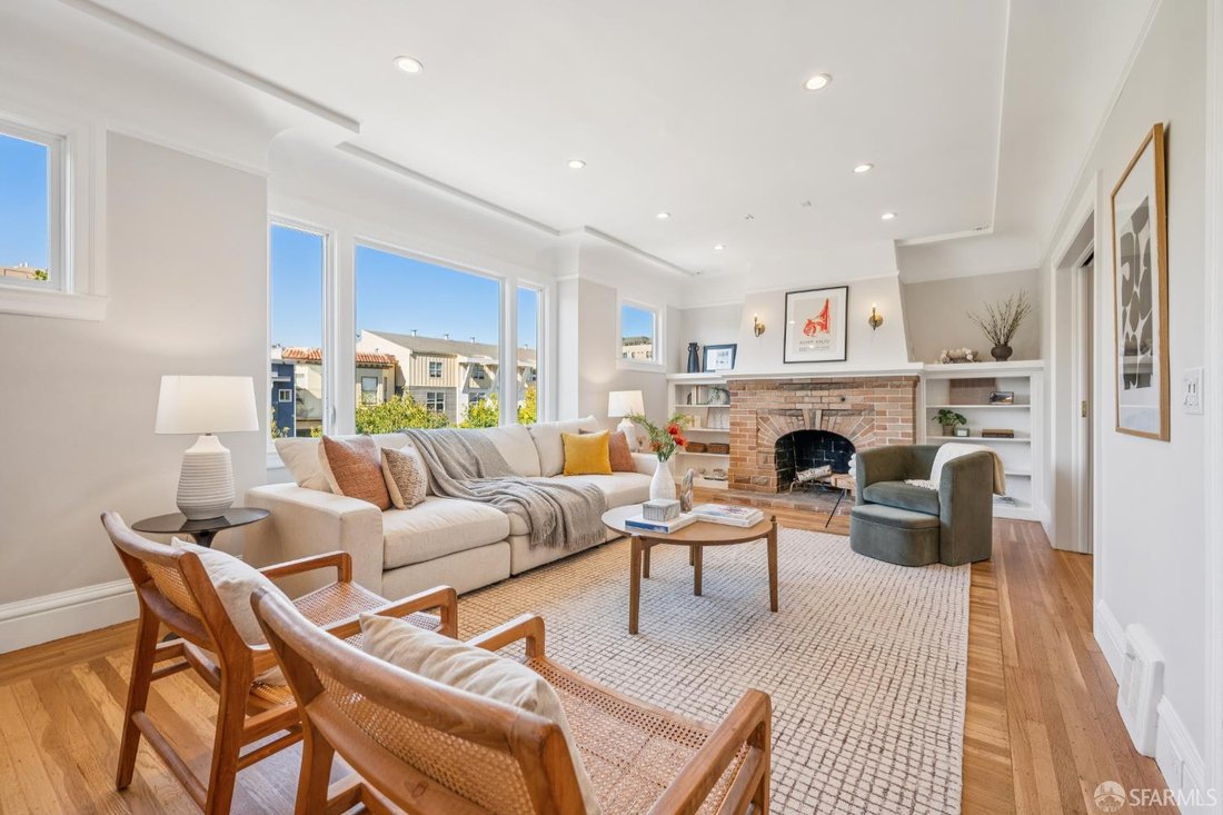 Condo in San Francisco, California, United States 2 - 18807948