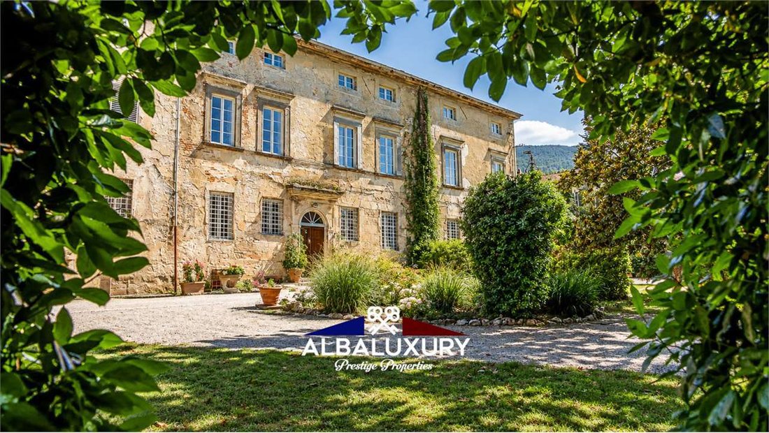 Villa in Compitese, Capannori, Tuscany 1 - 16726189
