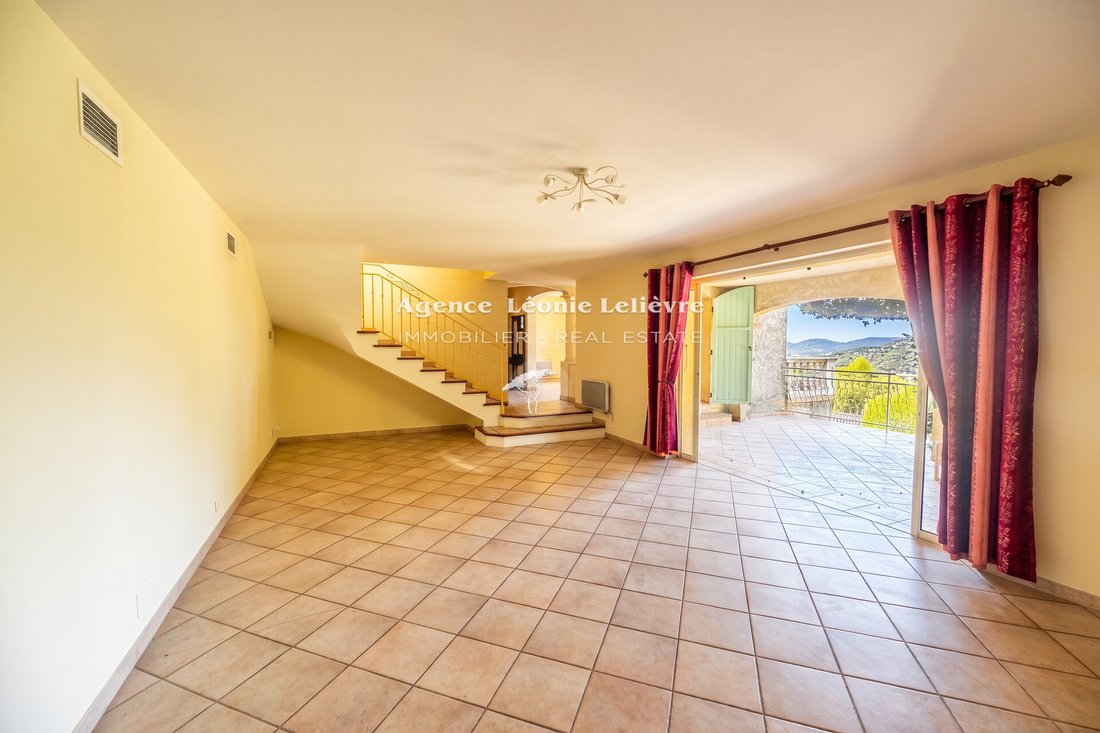 Villa in Les Issambres, Roquebrune-sur-Argens, France 5 - 18807130