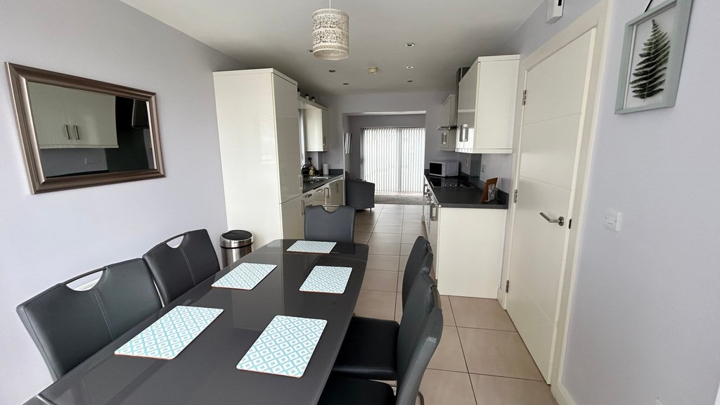 House in Causeway Coast and Glens District, Northern Ireland 5 - 18806623
