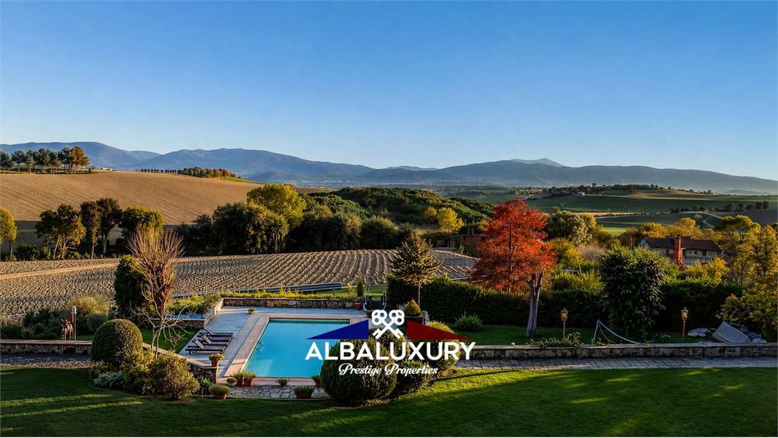 Villa in Scarperia e San Piero, Tuscany, Italy 2 - 16725970