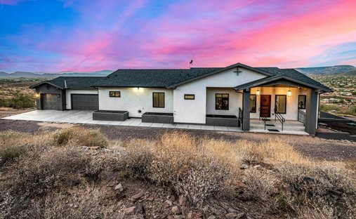 Farm Ranch in New River, Arizona, Vereinigte Staaten 1