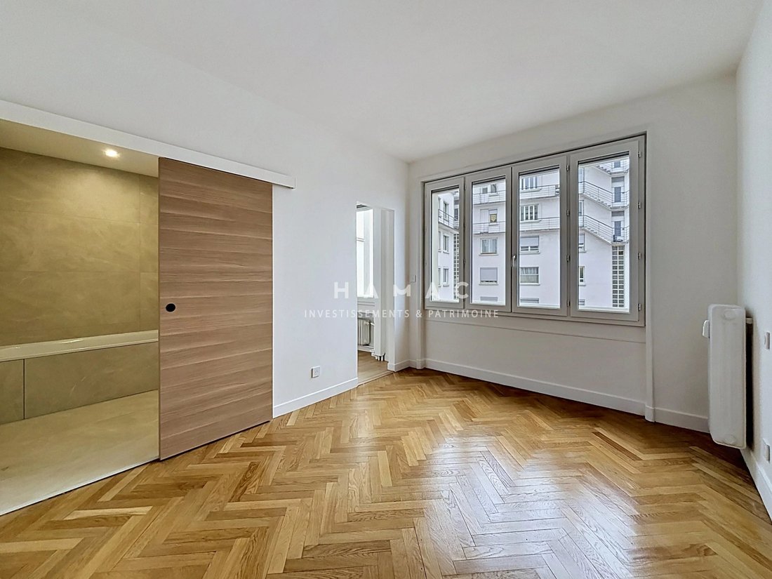 Apartment in Sans Souci-Dauphiné, Lyon 3e Arrondissement, Lyon 5 - 18082239