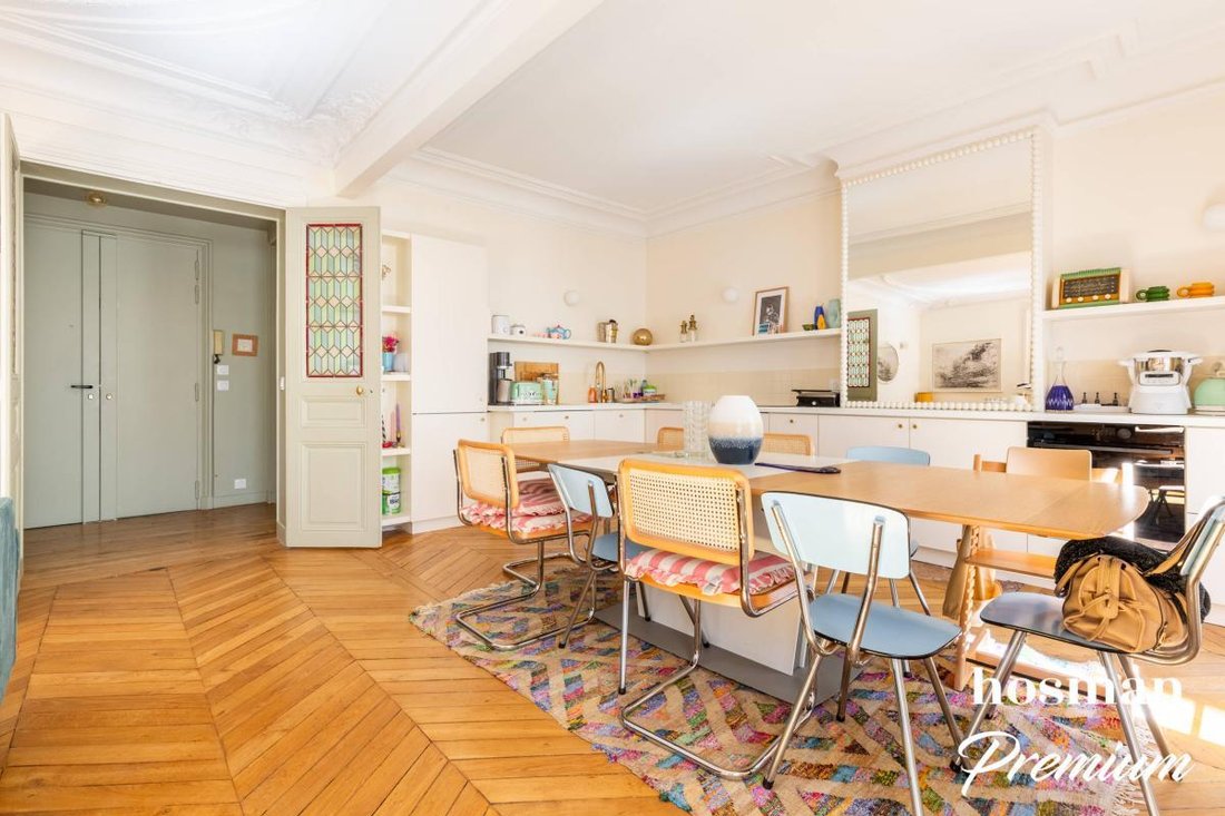 Apartment in Mairie, Paris 8e Arrondissement, Paris 5 - 18806594