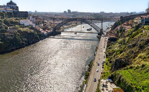 Land in Cedofeita, Santo Ildefonso, Se, Miragaia, Sao Nicolau e Vitoria, Porto District, Portugal 1