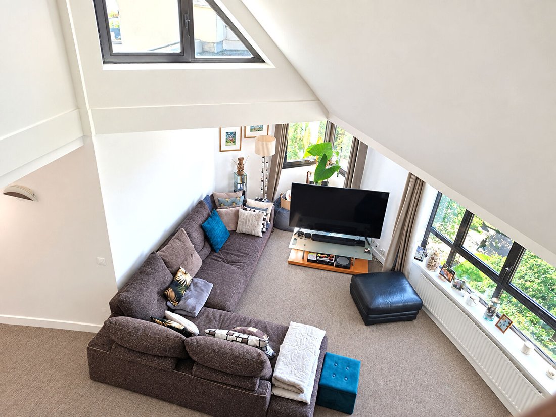 Apartment in Plateau Ouest, Suresnes, France 3 - 18143425