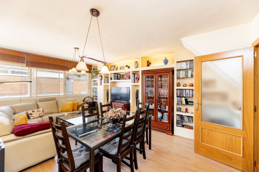 Penthouse in Las Rozas de Madrid, Comunidad de Madrid, Spain 2 - 17358506