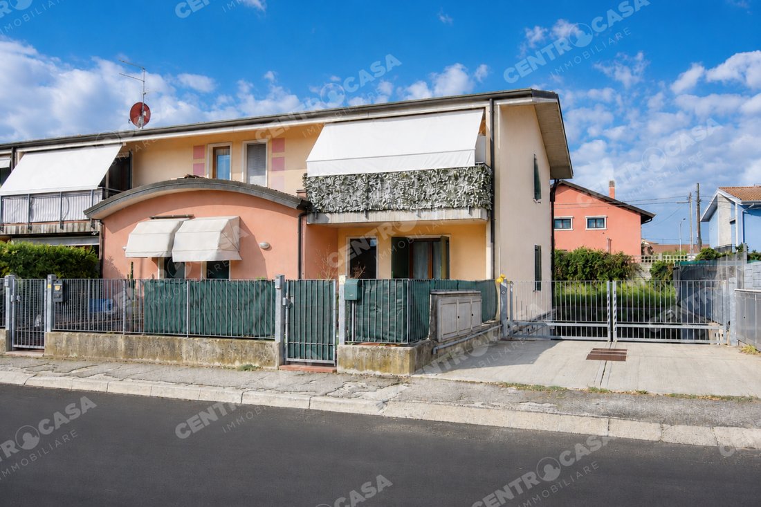 Apartment in Bovolone, Veneto, Italy 4 - 18808964