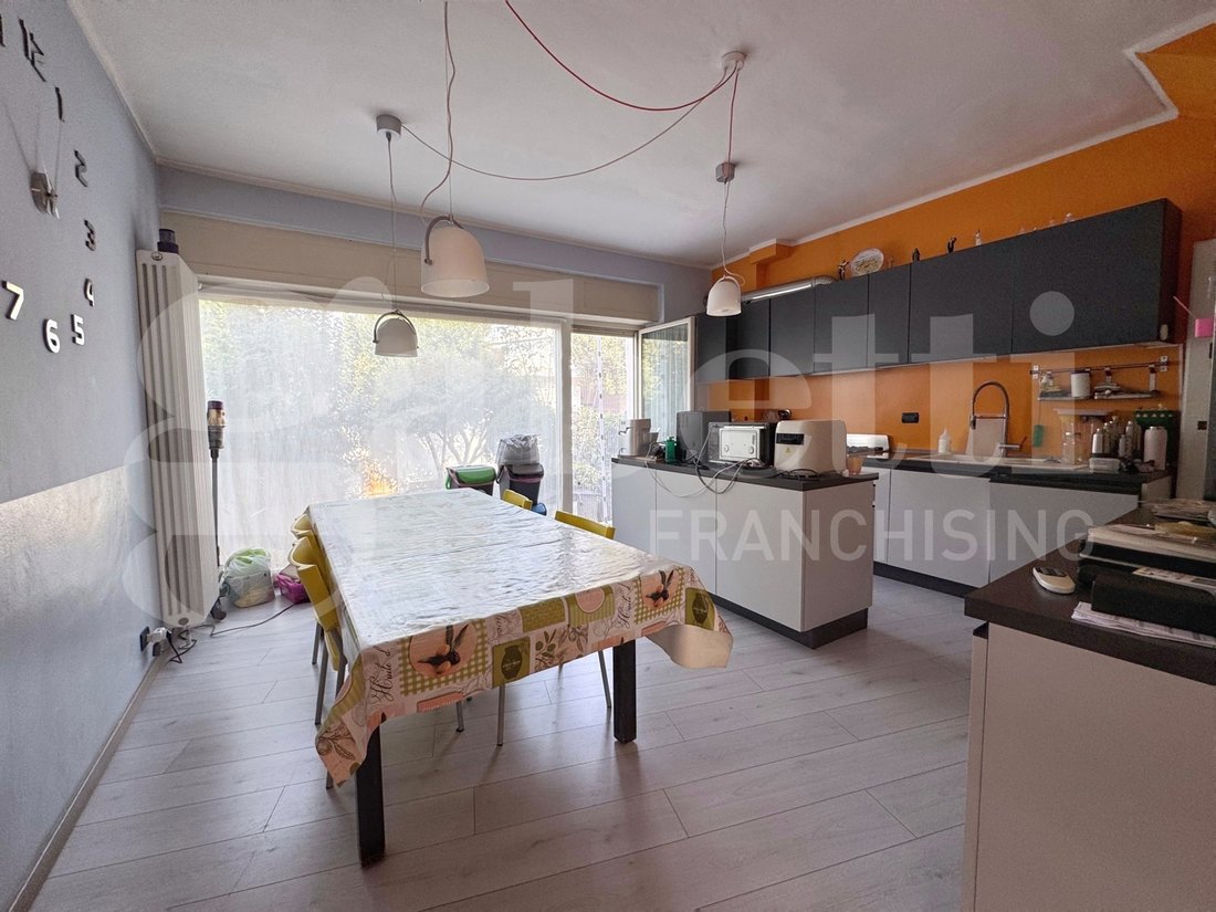 Casa en Città Giardino, Turín, Italia 1 - 18808088