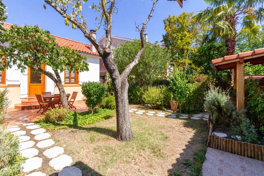 House in Saint Cyprien, Toulouse, France 1 - 18808613