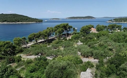 House in Necujam, Split-Dalmatia County, Croatia 1