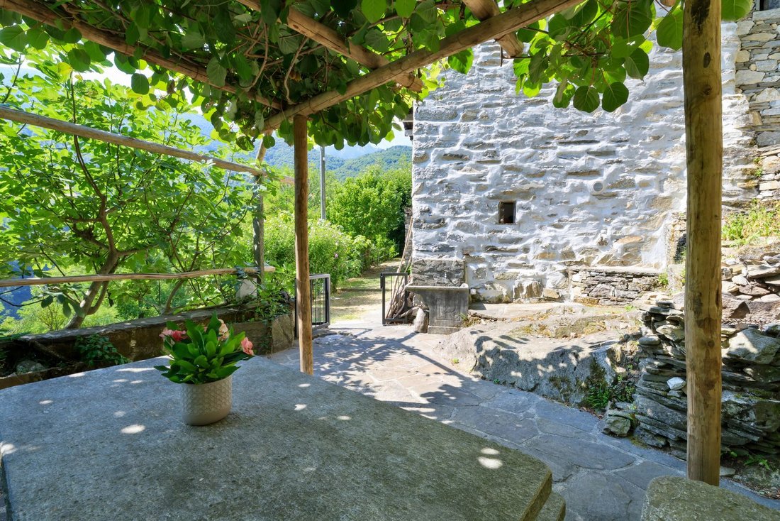 House in Centovalli, Ticino, Switzerland 4 - 18806445