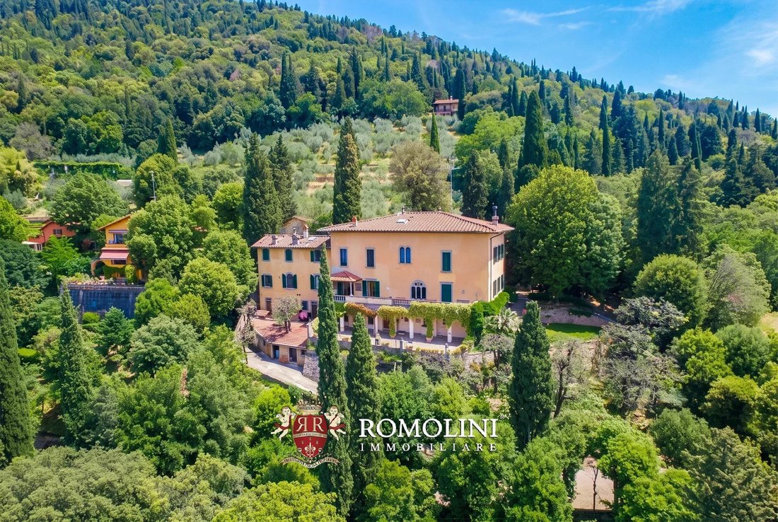 Villa in Fiesole, Tuscany, Italy 1 - 15665812