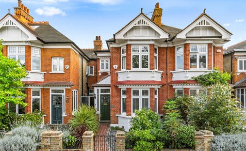 House in North Sheen, Richmond Upon Thames, England 1