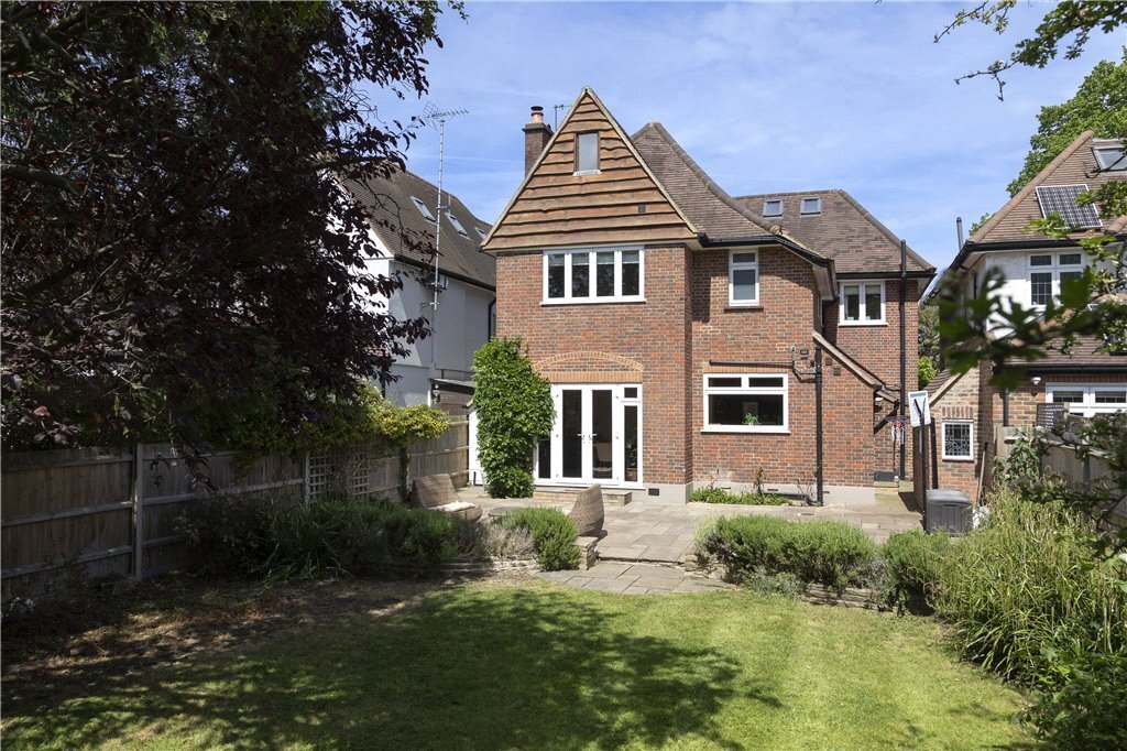 House in Cottenham Park, Merton, England 1 - 18806405